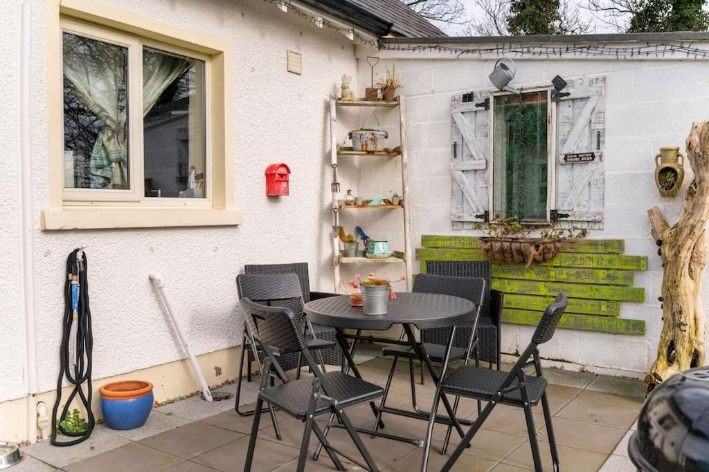 The Gate House Villa Kirkistown Exterior photo